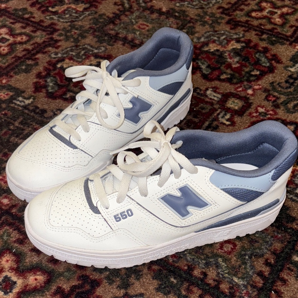 New Balance 550